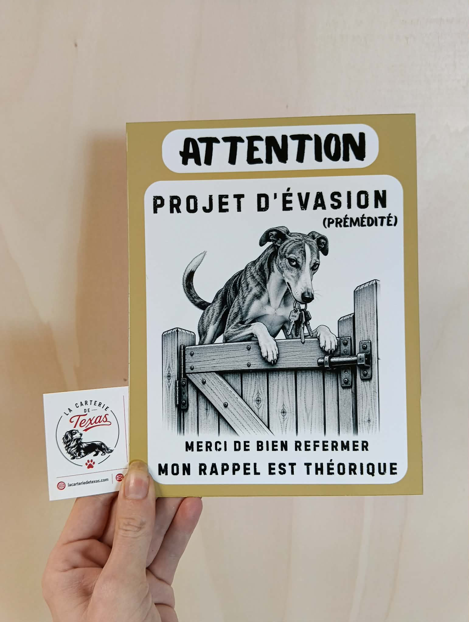 Panneau Greyhound – « Projet d’évasion prémédité »