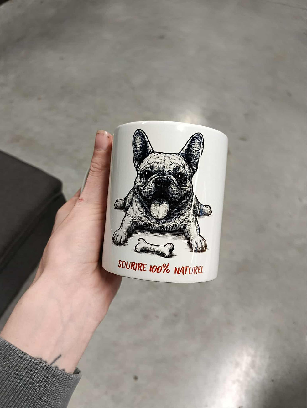 Miniature : 🐾 Mug “Sourire 100 % Naturel” – Bouledogue Français
