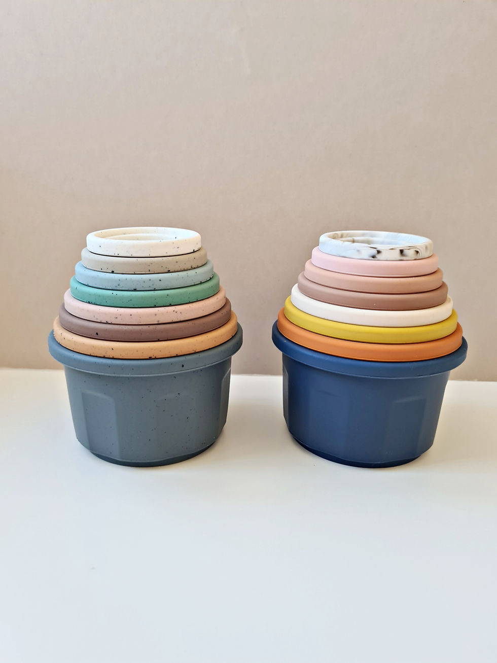 Thumbnail: Stacking Cups