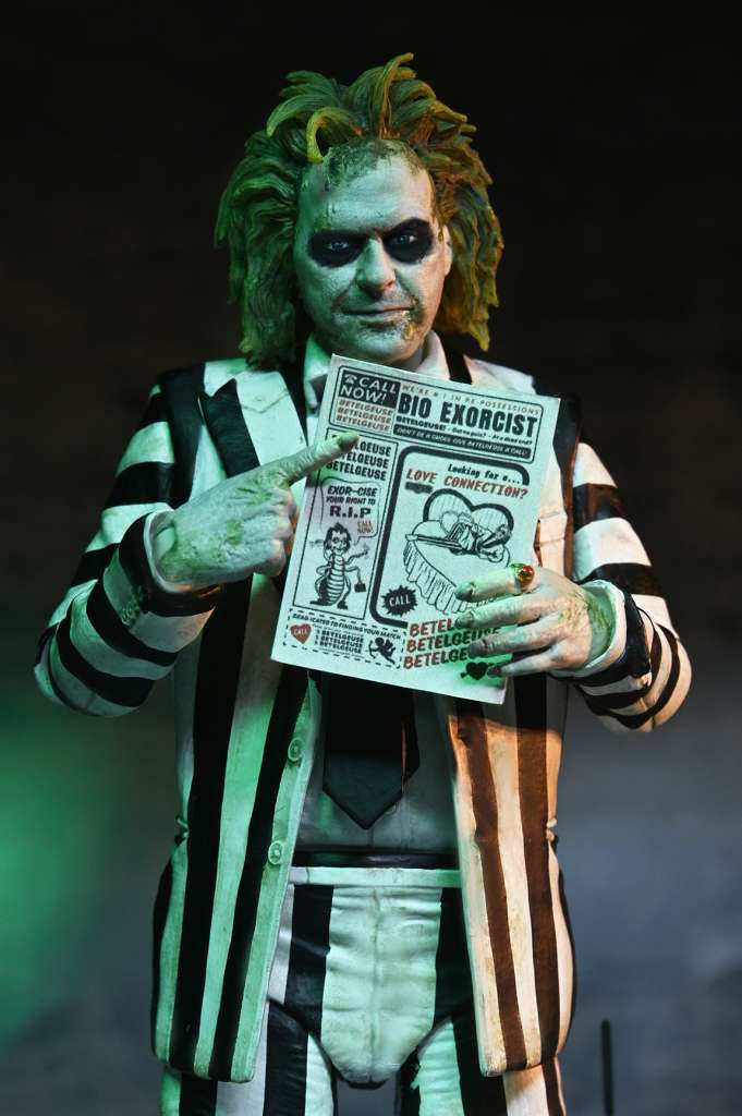 Miniatura: NECA Beetlejuice Beetlejuice - Ultimate Striped Suit Beetlejuice Action Figure