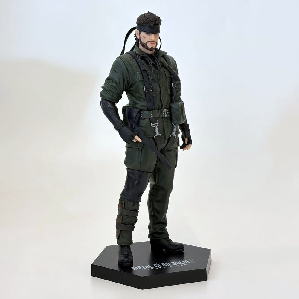 Metal Gear Solid Delta - Naked Snake Figure