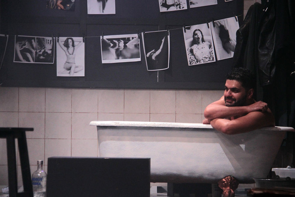 DUAS VEZES UM QUARTO