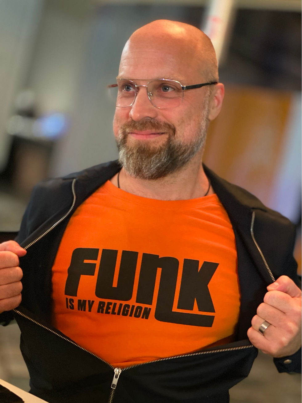 Thumbnail: "Funk is my religion" Tee