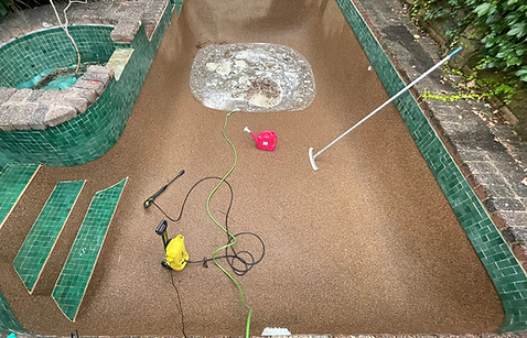 Sydney Pool Cleaners Drain & Refill Acid Wash Deep Clean Service