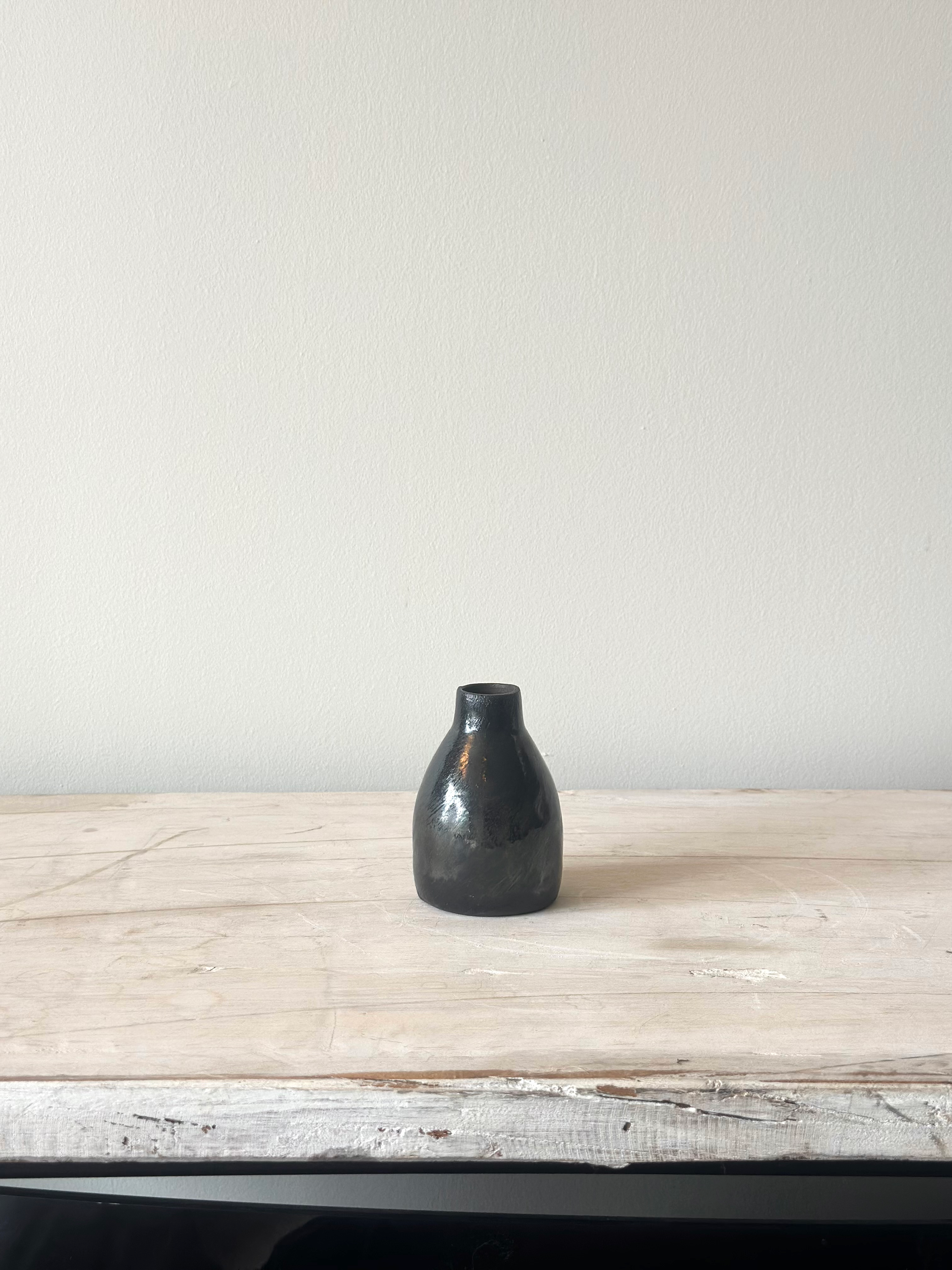 VESSEL INKWELL