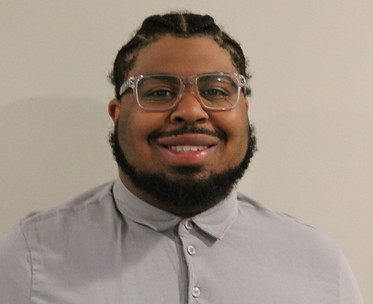 Lewis Holley Headshot_edited.jpg