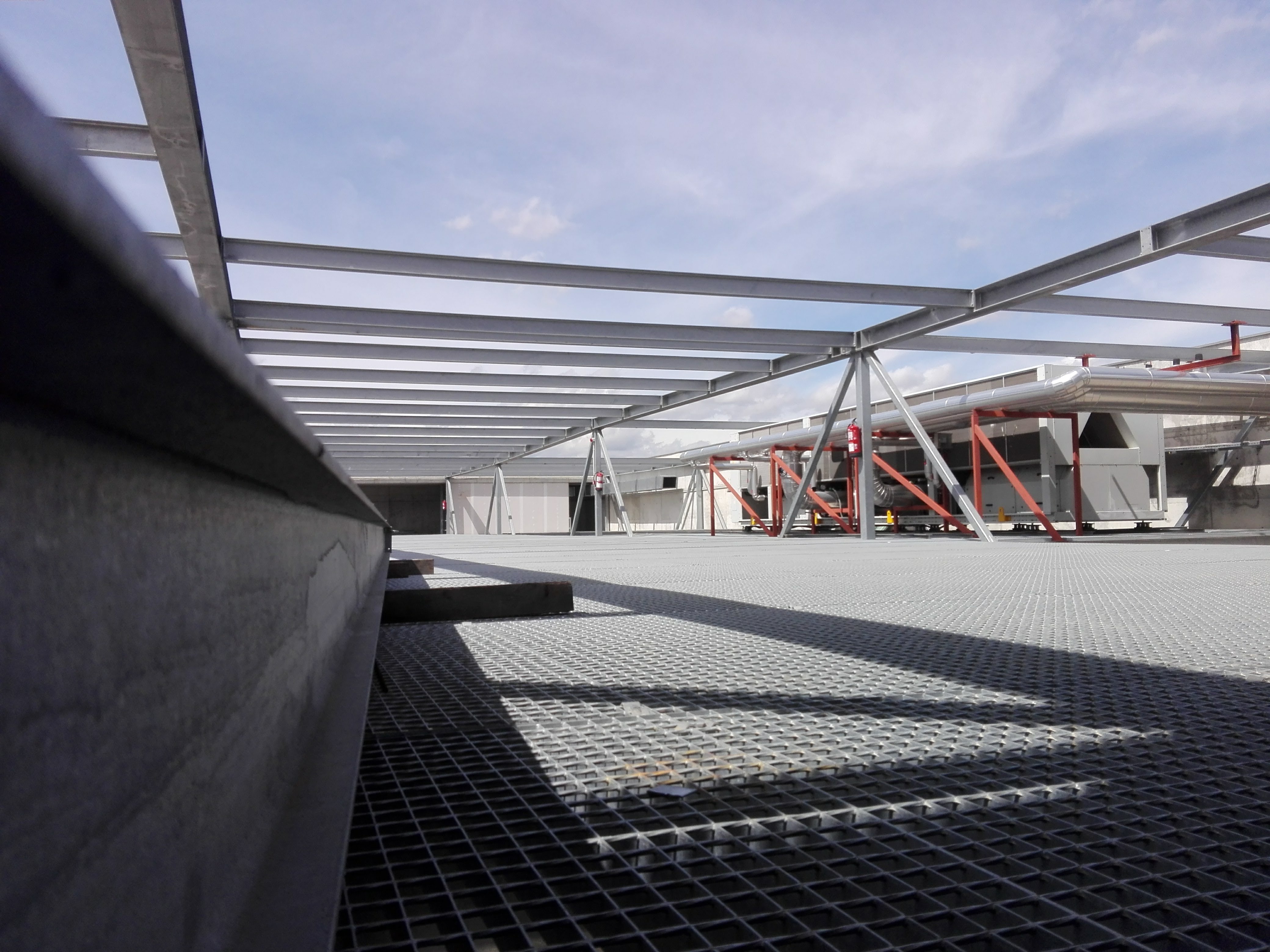CONSTRUCCIÓN