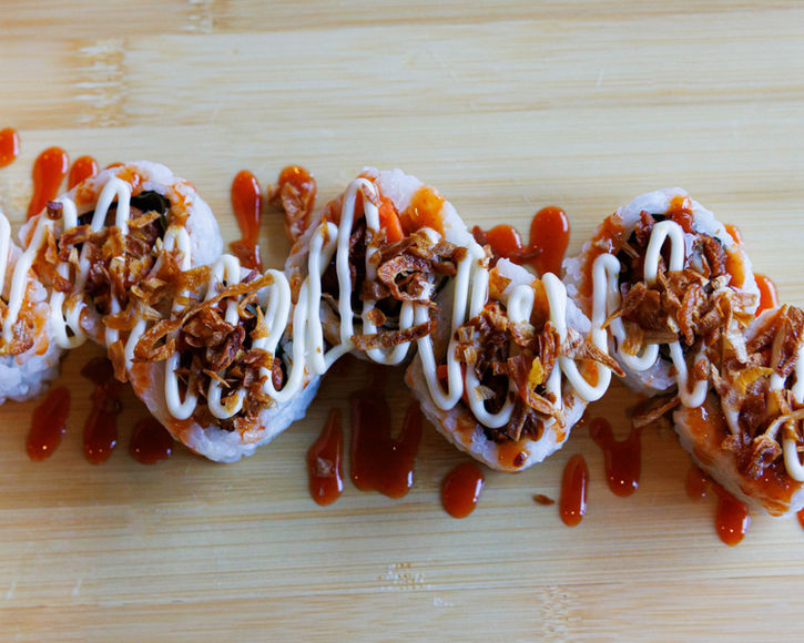 Koro Chicken Teriyaki Roll