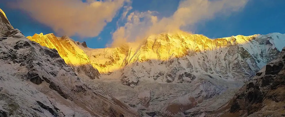 Scenic vista of the Indian Himalayas featuring majestic peaks and alpine terrain.