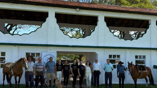 A saúde e a inclusão social ganharam um reforço significativo na região da Costa Doce nesta semana. Em visita ao Sindicato Rural de São Lourenço do Sul na última terça-feira (27), o prefeito Zelmute Marten e o secretário de Saúde, Diego Elias, oficializaram o espaço que abrigará a retomada das atividades de equoterapia.