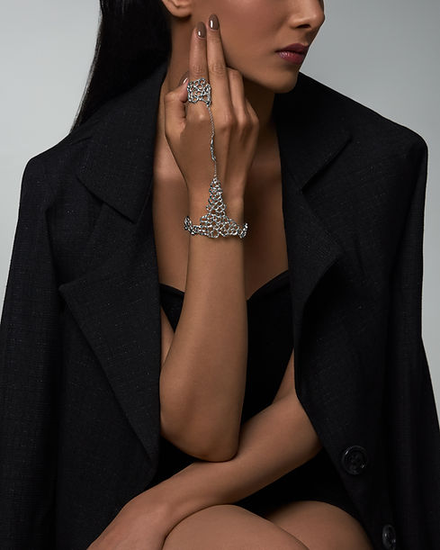 pouyeh part22016_edited.jpg