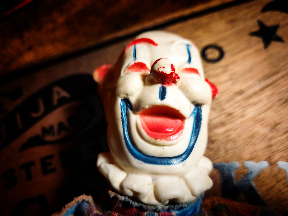 Thumbnail: Creepy clown hand puppet