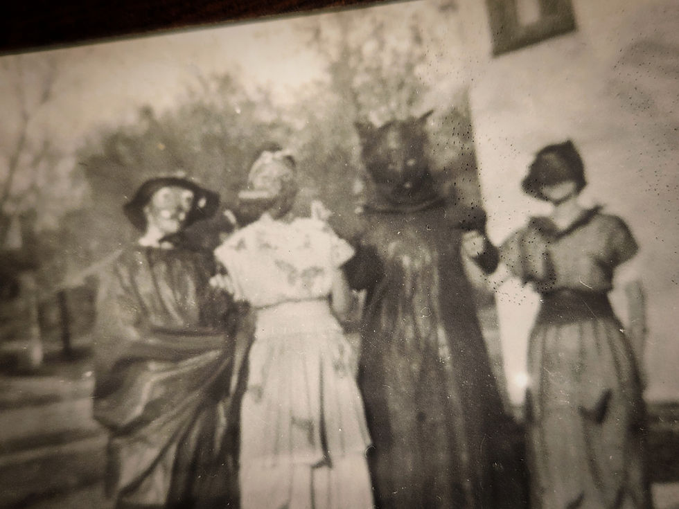 Thumbnail: Early vintage Halloween costumes