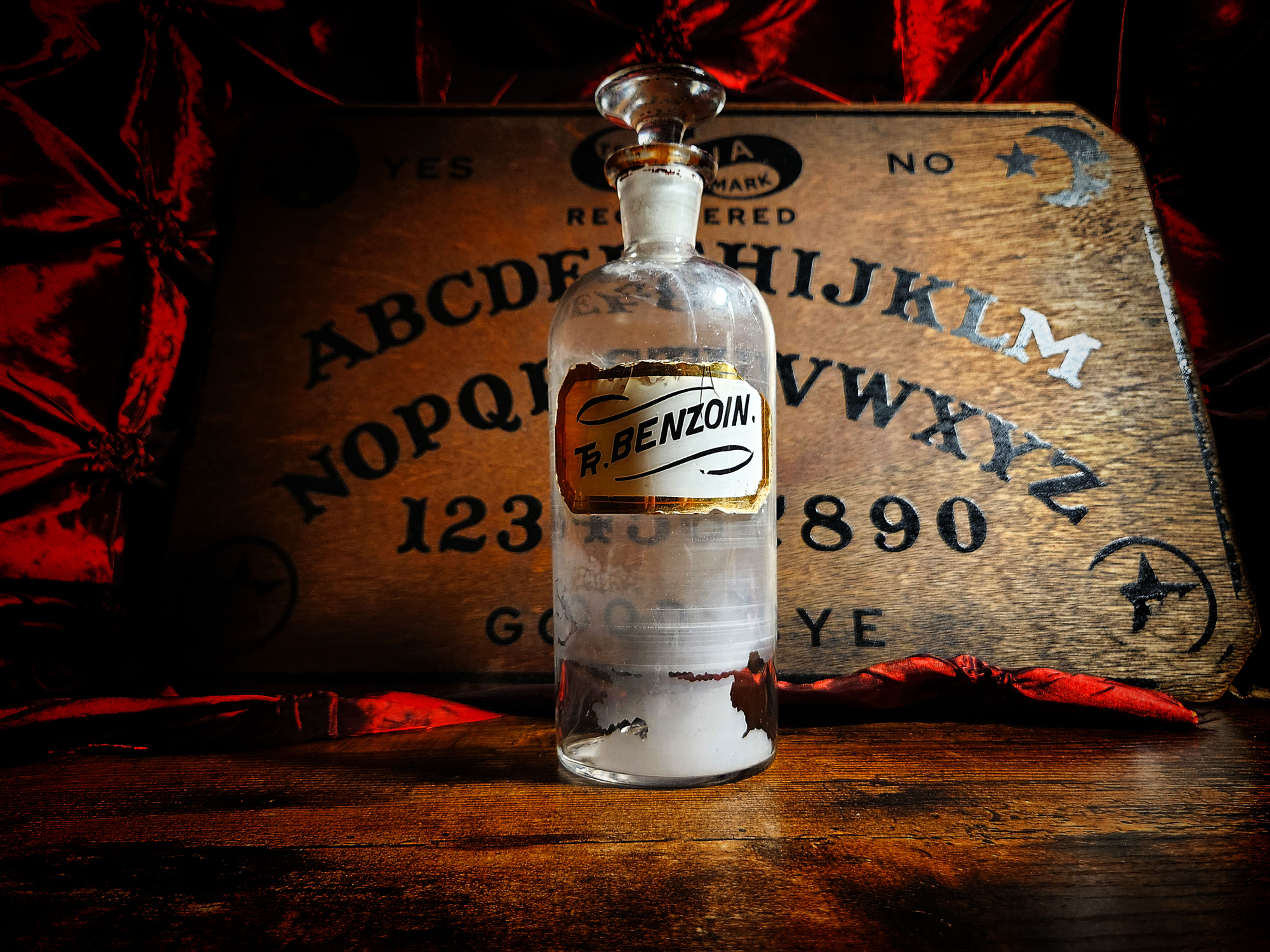 Victorian Benzoin Tincture Apothecary Bottle