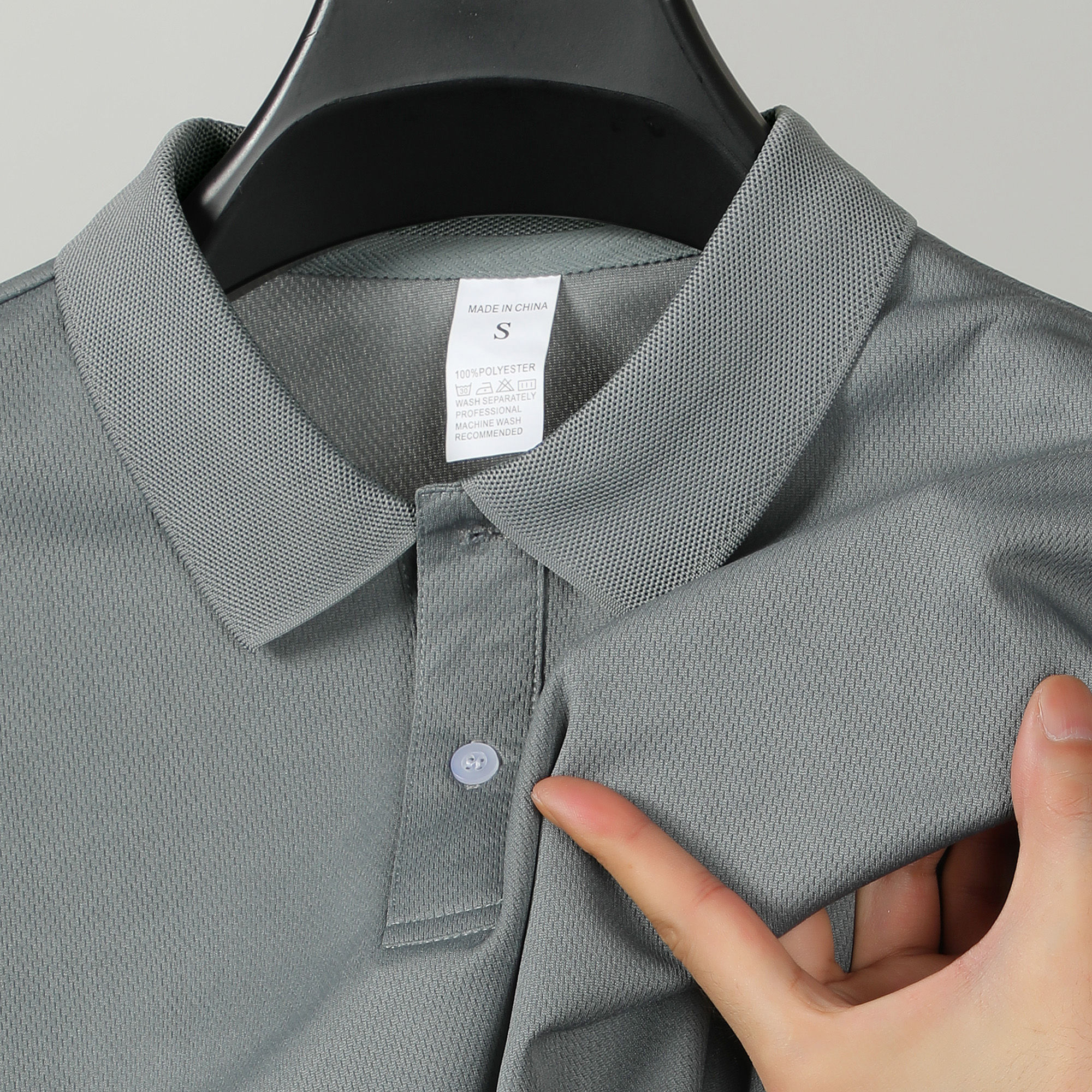 2025 Solid color polo shirt ultra-light men's quick-drying breathable sweat-wick