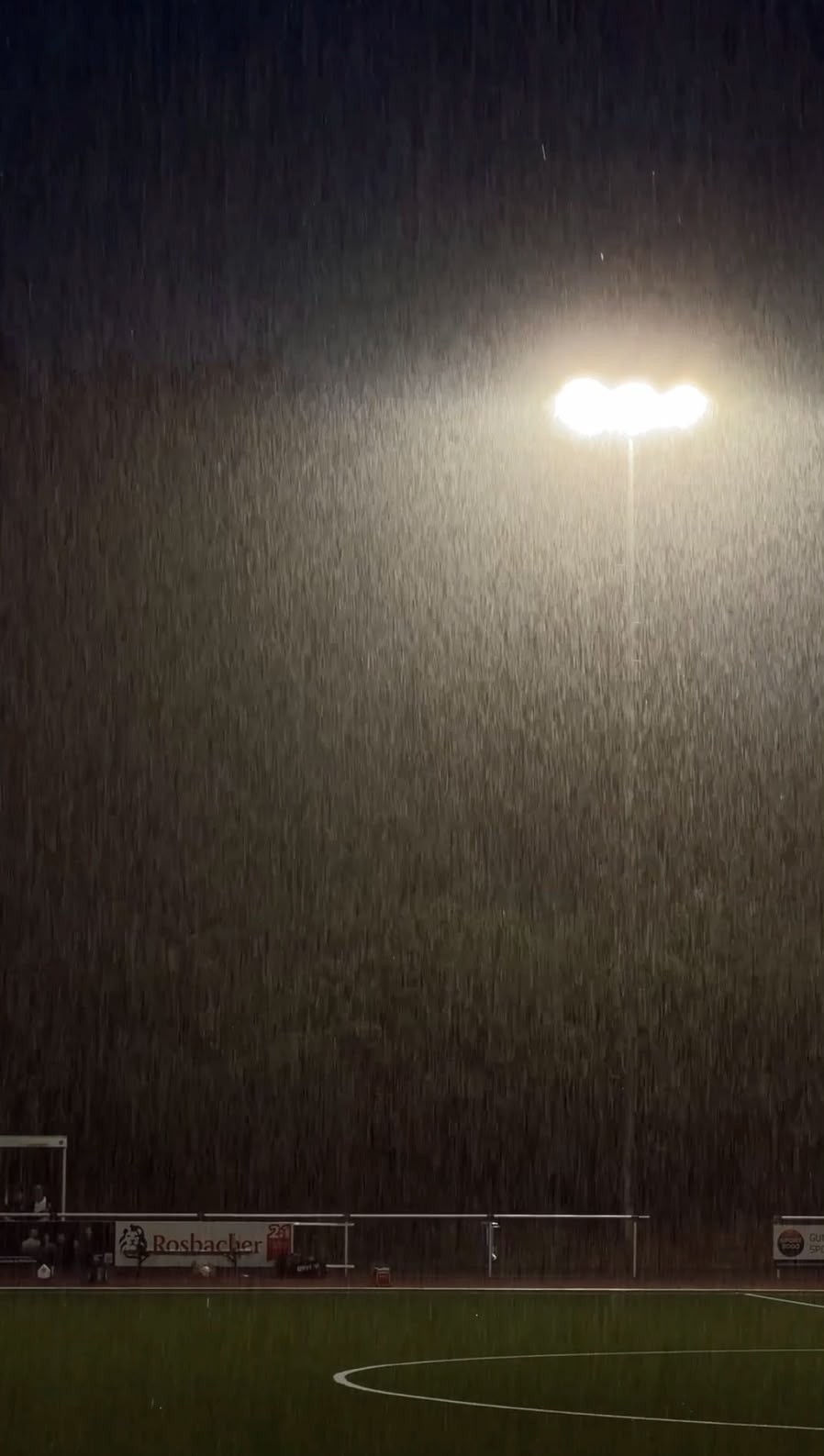 Abbruch in Neukirchen: Spiel der ersten Mannschaft wird nach Gewitter wiederholt