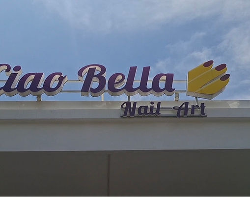 Following the proven success of Ciao Bella, which in under two years has established itself as a leading salon in Seminyak, operating from an 80+ sqm facility, serving thousands of clients annually, generating over IDR 2 billion in gross revenue with a net margin exceeding 65%, we are now preparing to launch a second location in Canggu.
This expansion is designed to replicate a validated, high-margin business model, and we are seeking to develop this new venture together with you as a strategic partner.