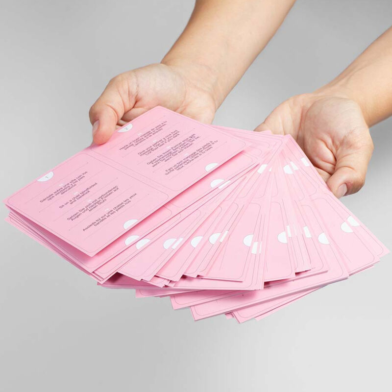 Thumbnail: Secretplay - Pull & Play Card Game in hands