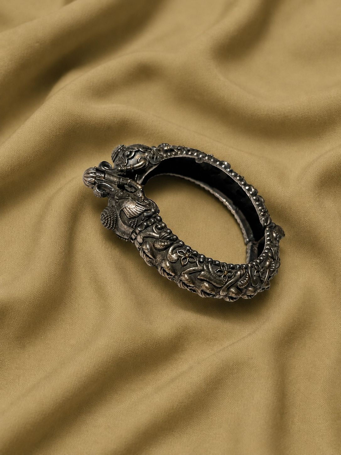 Oxidised Afghani Bangle