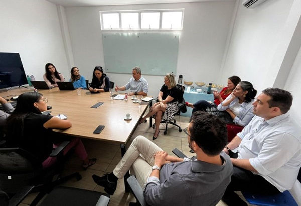 Rafael tem reunião com representantes da empresa Águas de Timon