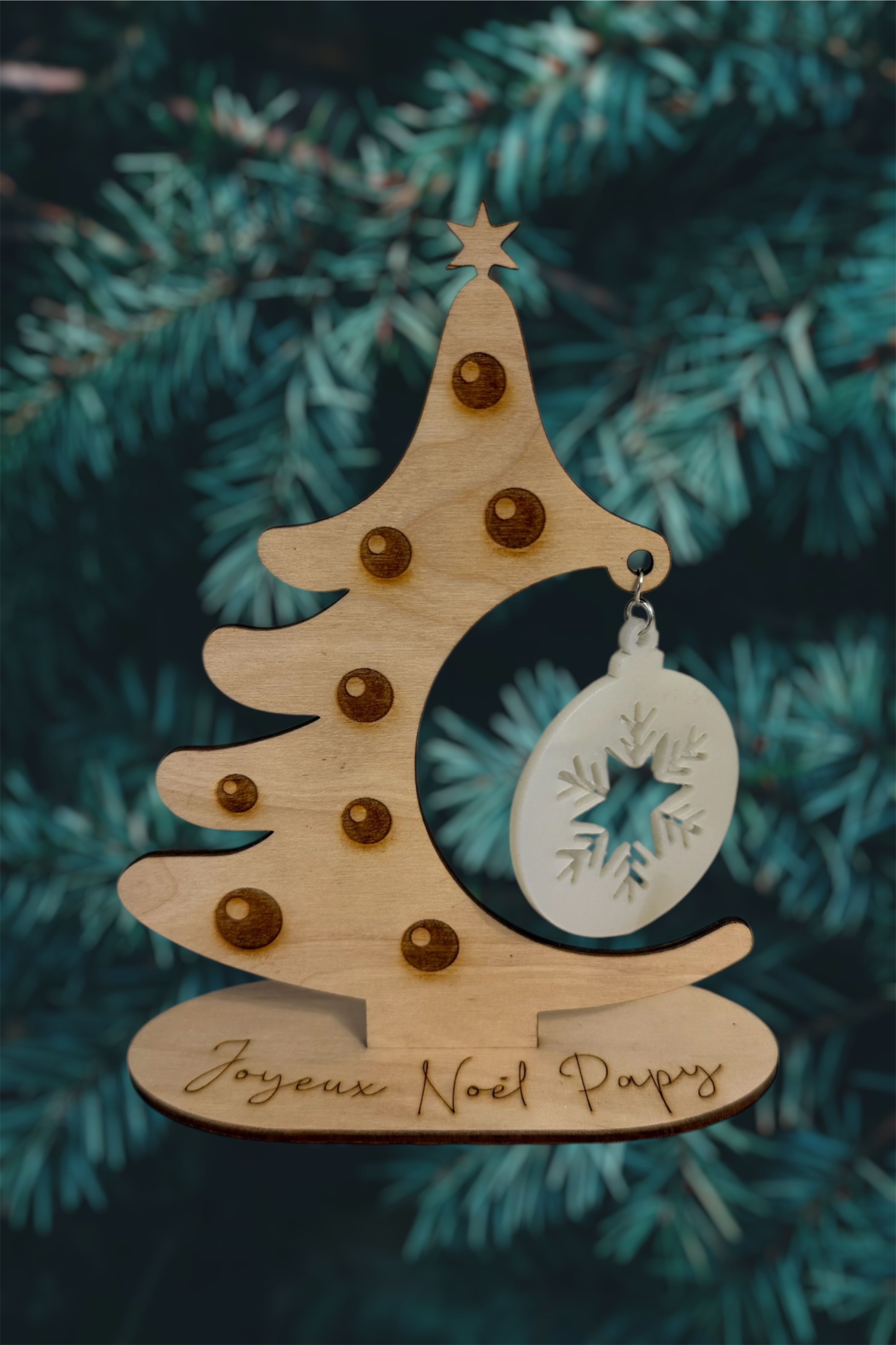 Sapin de Noël en bois personnalisé