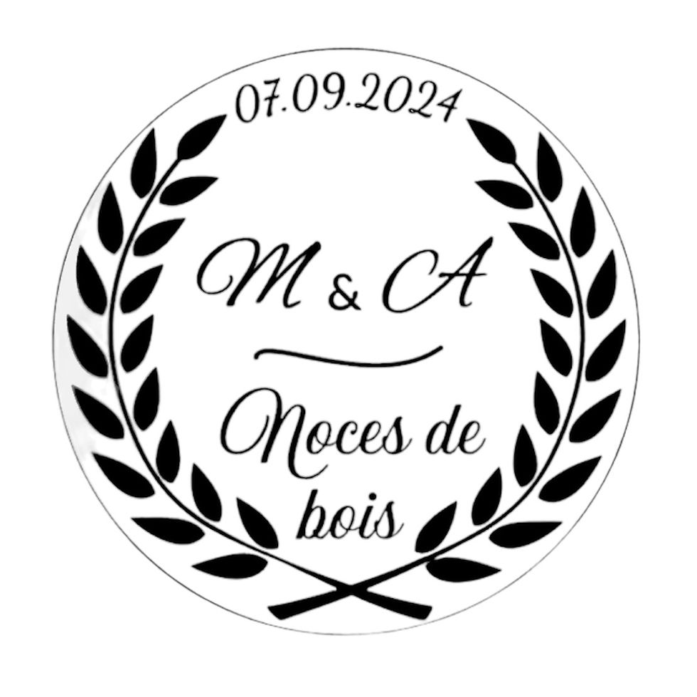 Miniature : Rondin en bois gravé personnalisé pour mariage, décoration de table