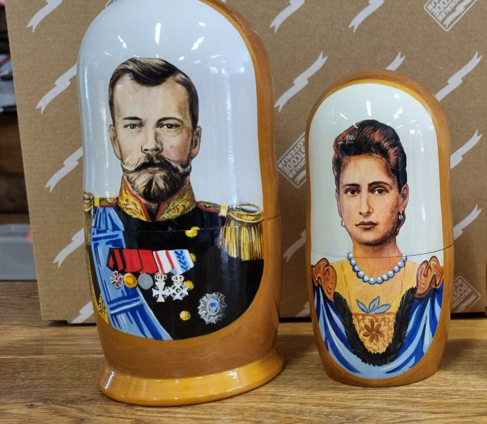 Матрешка - 6 штук Романовы