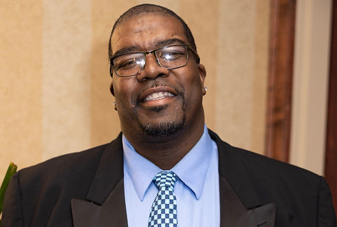 330-3V9A0336_edited_edited.jpg