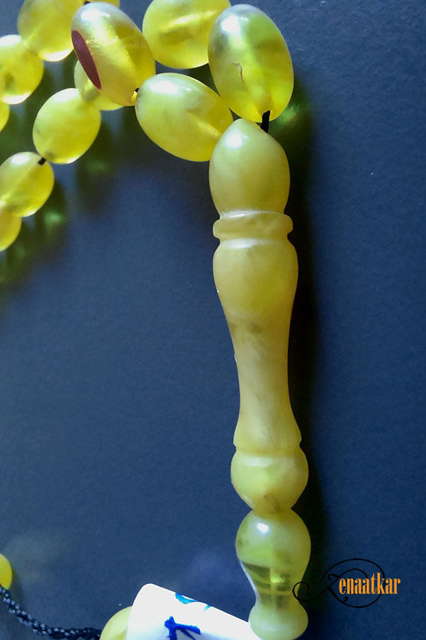 Küçük resim: 6x8mm çok özel hamur Osmanlı kondüsyonunda Koleksiyonluk Sıkma Kehribar Tesbih