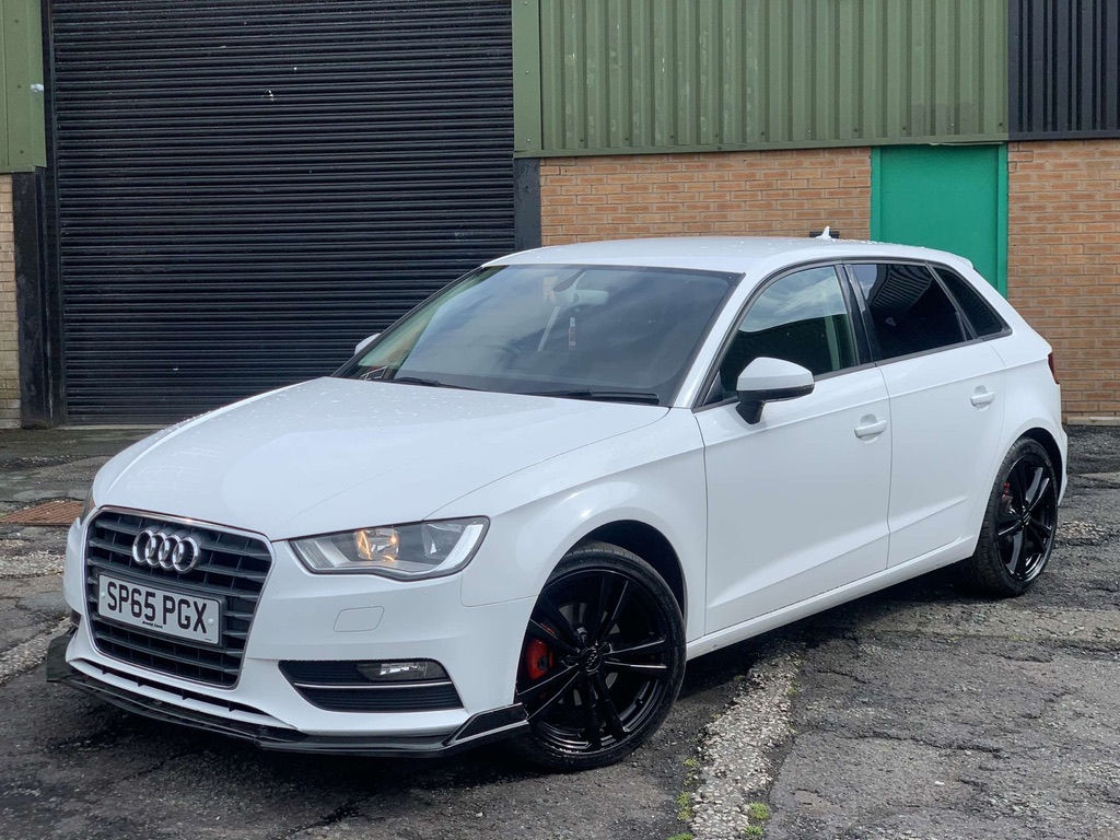 AUDI A3 1.6 TDI SEMI-AUTO SE