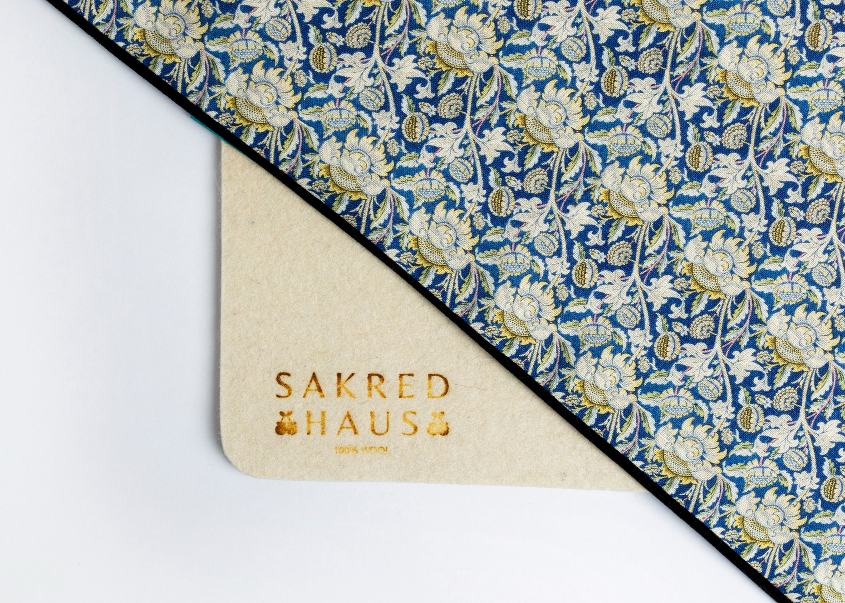 Sunflowers - Cover with Wool Mat