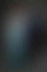 royal blue maternity photoshoot_Maternity Portrait_family photographer_maternity photographer_maternity photoshoot near me_studio photoshoot_Crystal Tseng Photography_Photo Studio_Ellicott City_Baltimore_Washington DC_Maryland