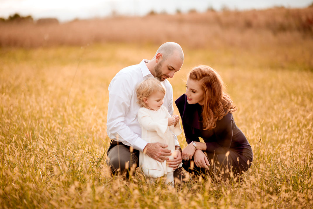 A Pro Portrait Photographer's 5 Tips for Better Family Photos (Article by Digital Photo Magazine)- Best Family Photographer Ellicott City Maryland