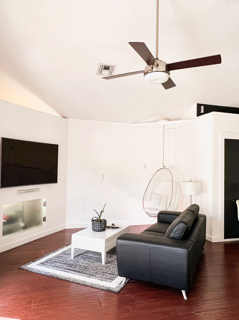 1821Morrill_Livingroom1.jpg