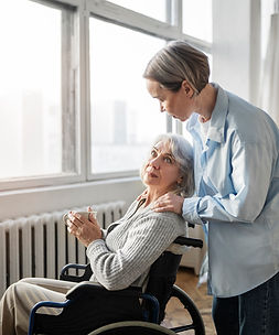 viejo-paciente-que-sufre-de-parkinson.jpg