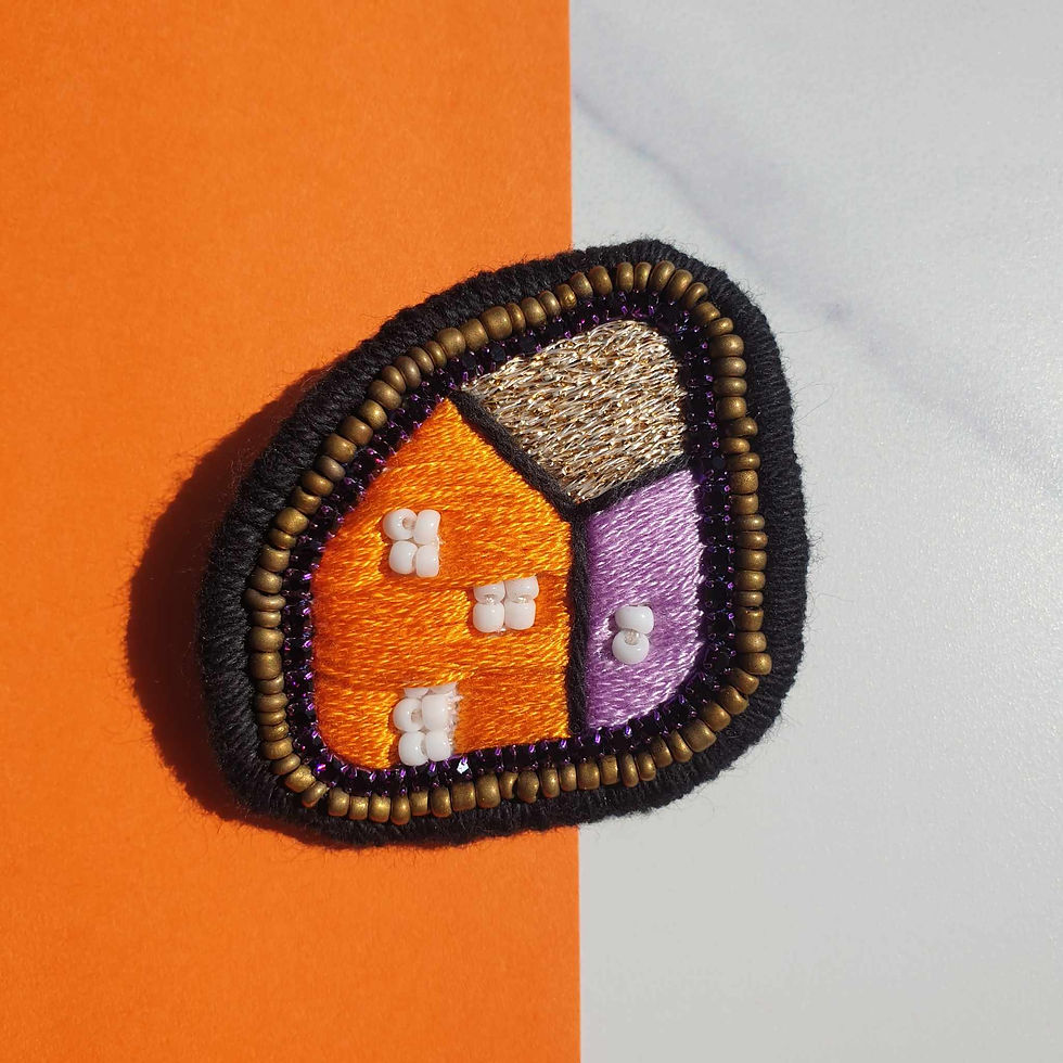 Miniature : Broche Maisonnette orange
