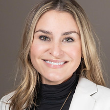 Jenna Knox head shot_edited.jpg