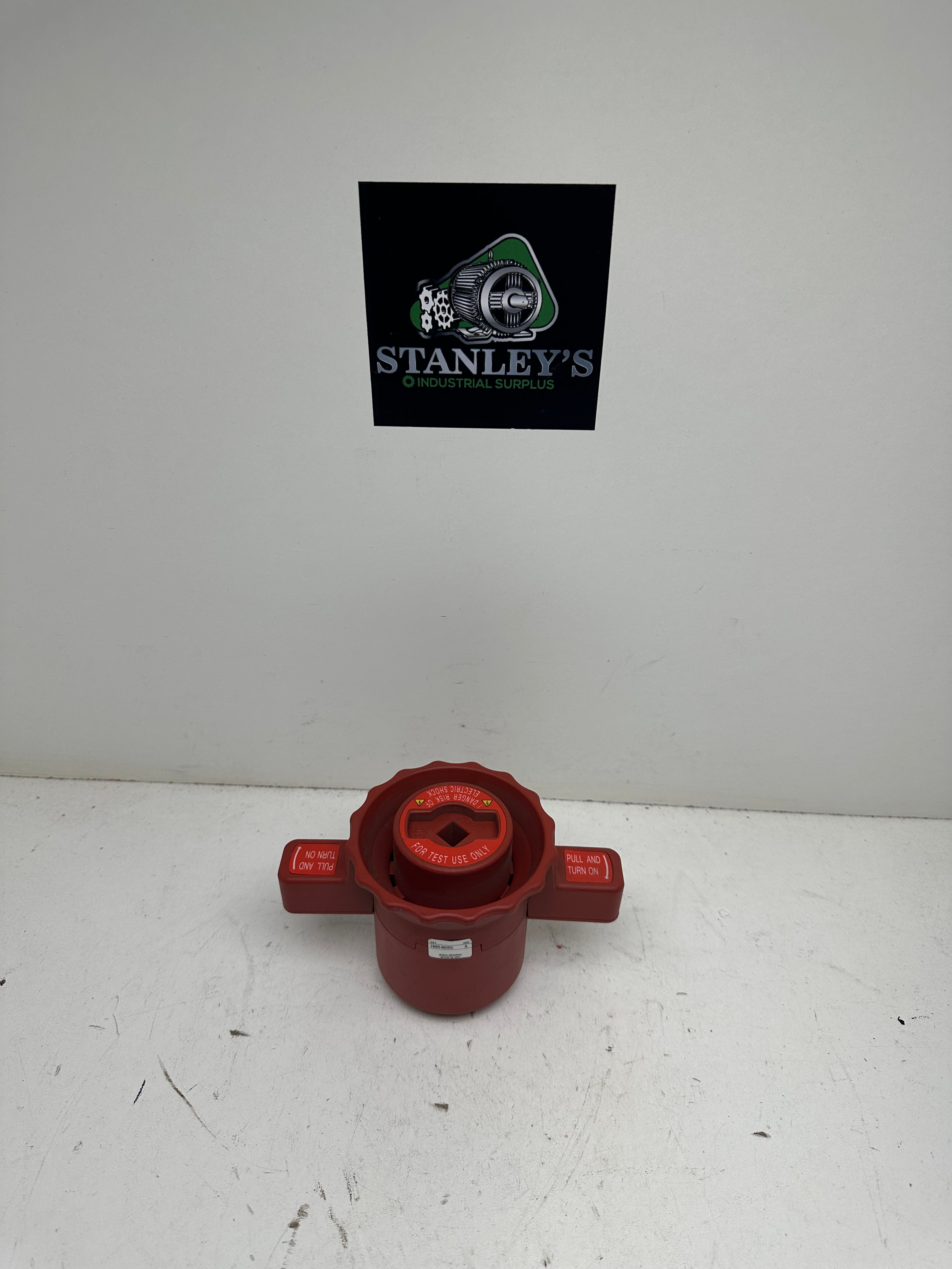 Allen Bradley 194R-NHR5 Ser. A Disconnect Switch