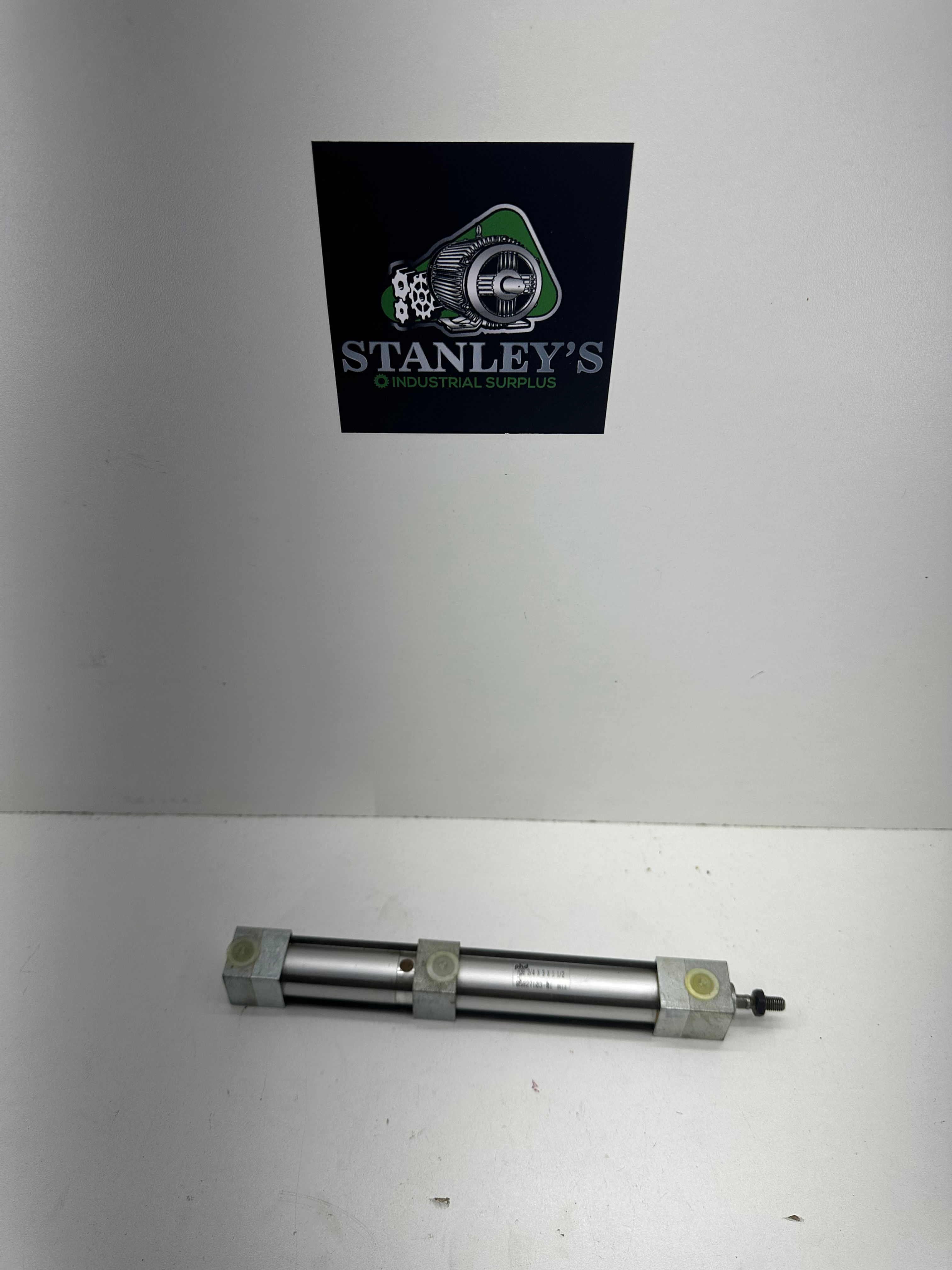 Phd A3B 3/4 X 3 X 1 1/2 D Pneumatic Cylinder