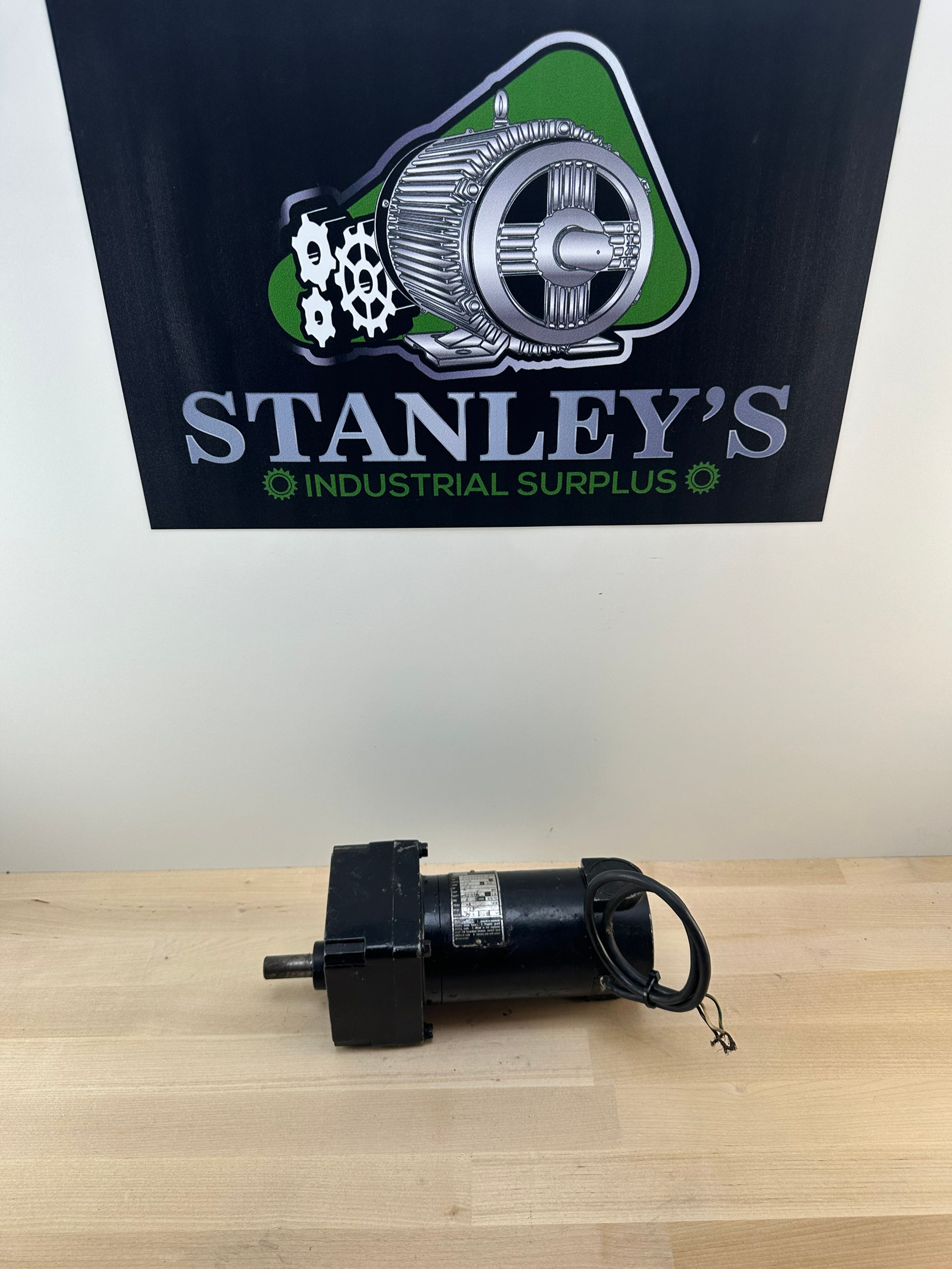 Bodine Electric 32D5BEPM-W2 Gearmotor 130v 1/8 hp