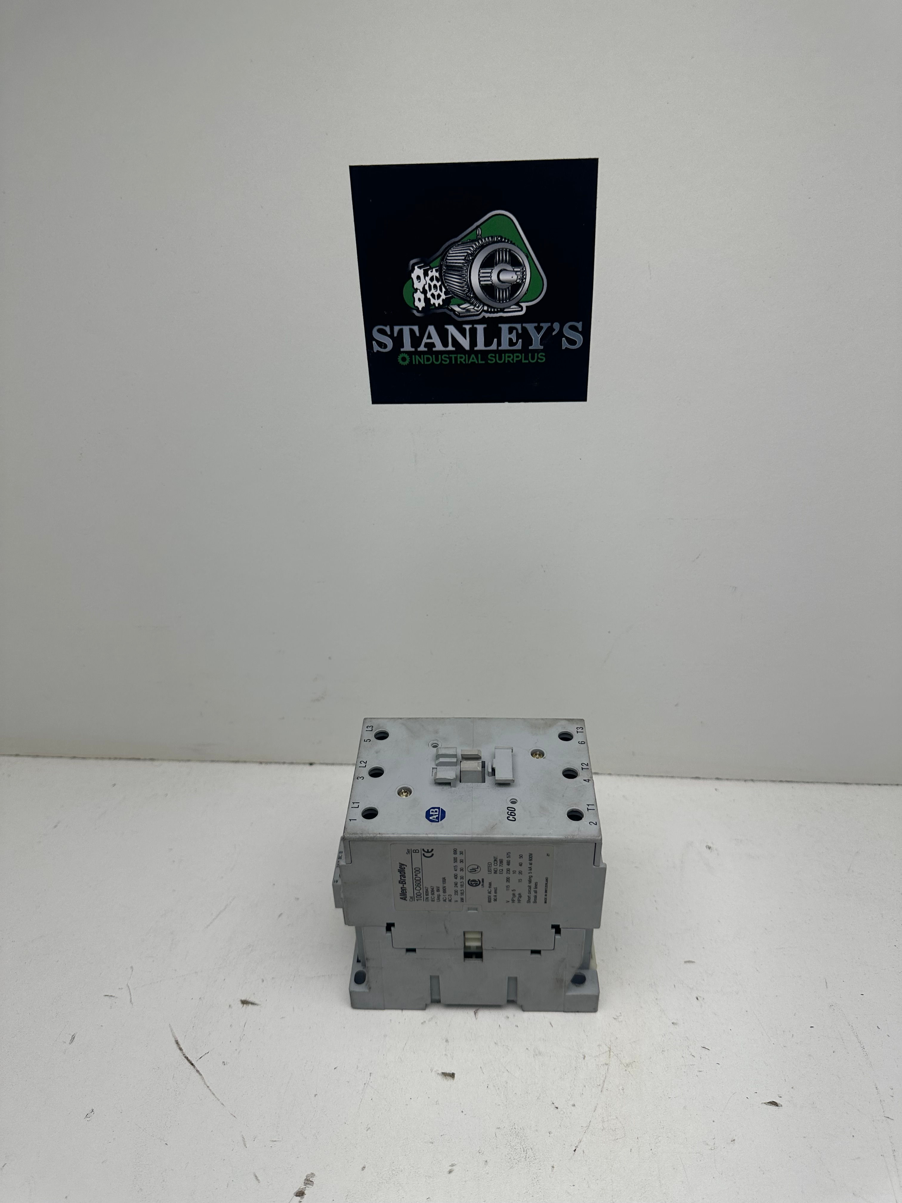 Allen Bradley 100-C60D*00 Ser. B Contactor