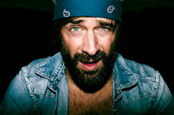 El chico del lago by Luis Checa.