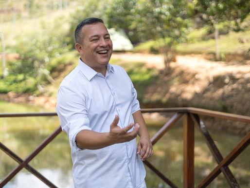 PASTOR EDGAR CABALLERO NOS COMPARTE NUEVO TEMA “CANTA DE ALEGRIA”