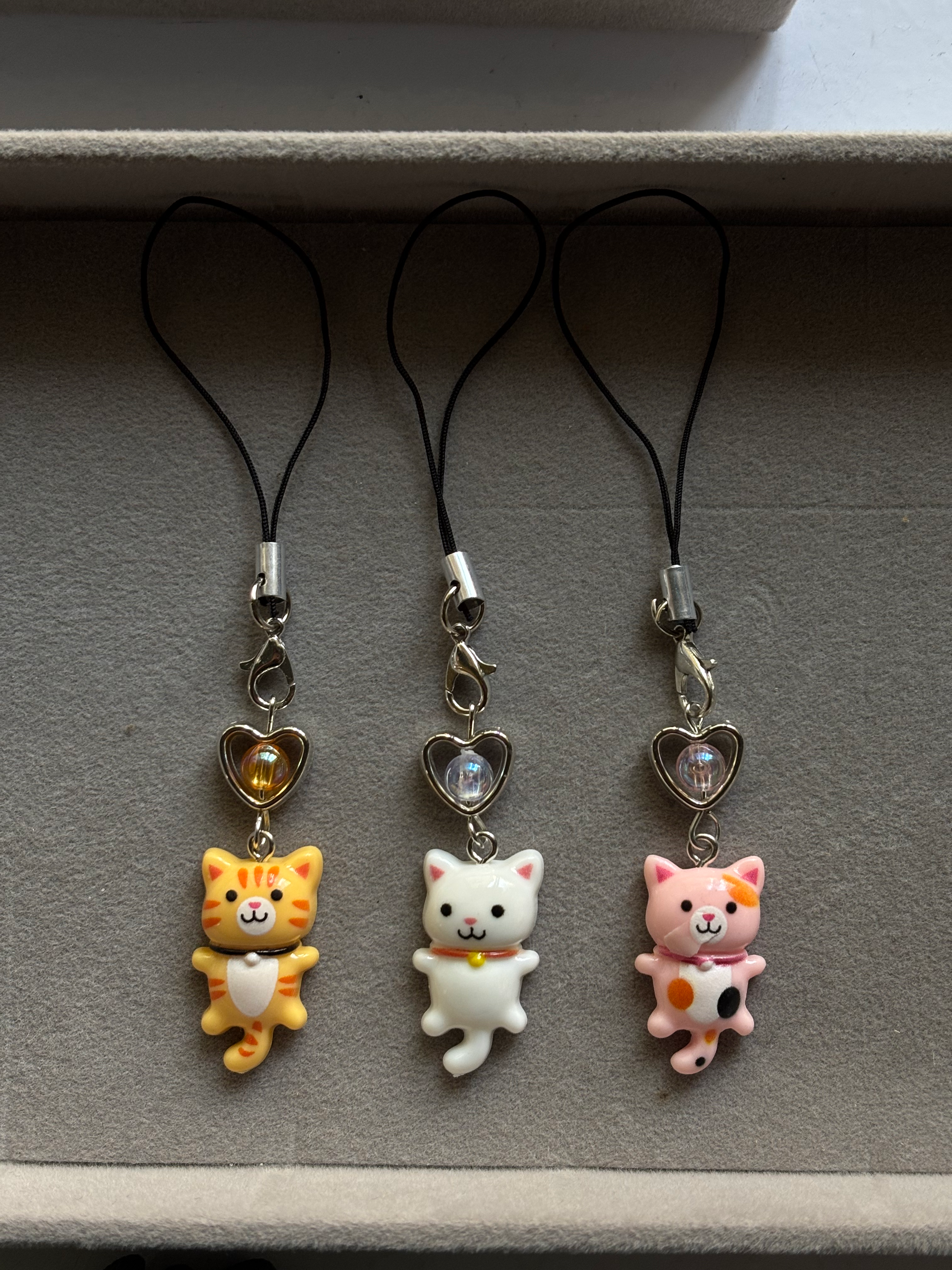 Catto phone charm