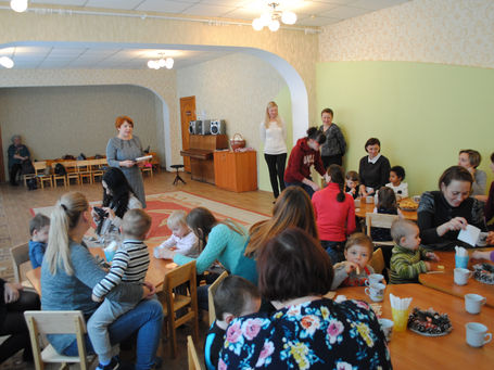 Разом з мамою