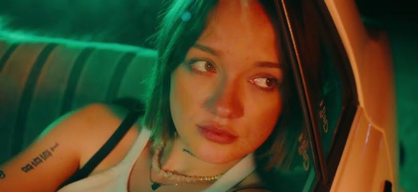 Call Dominika bukni