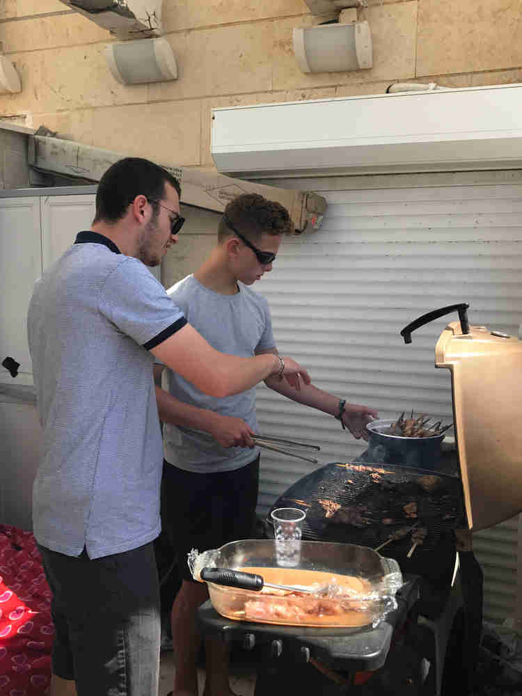 עצמאות והורות