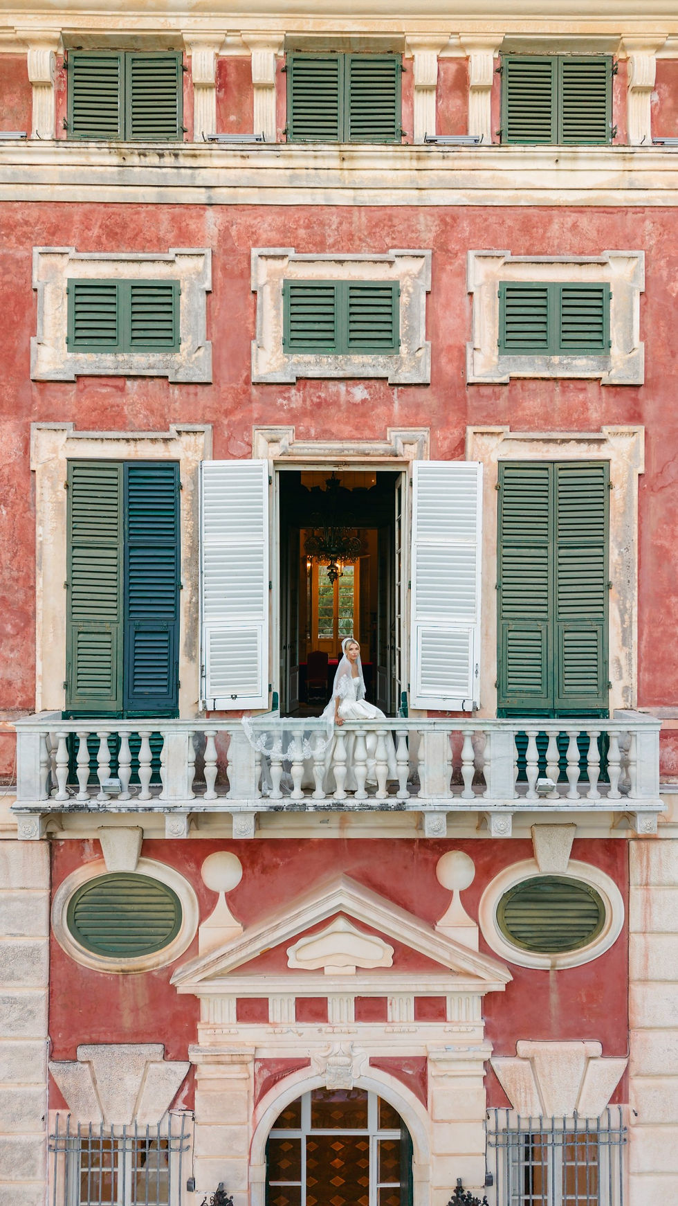 Susanna on the balcony of Villa Durazzo