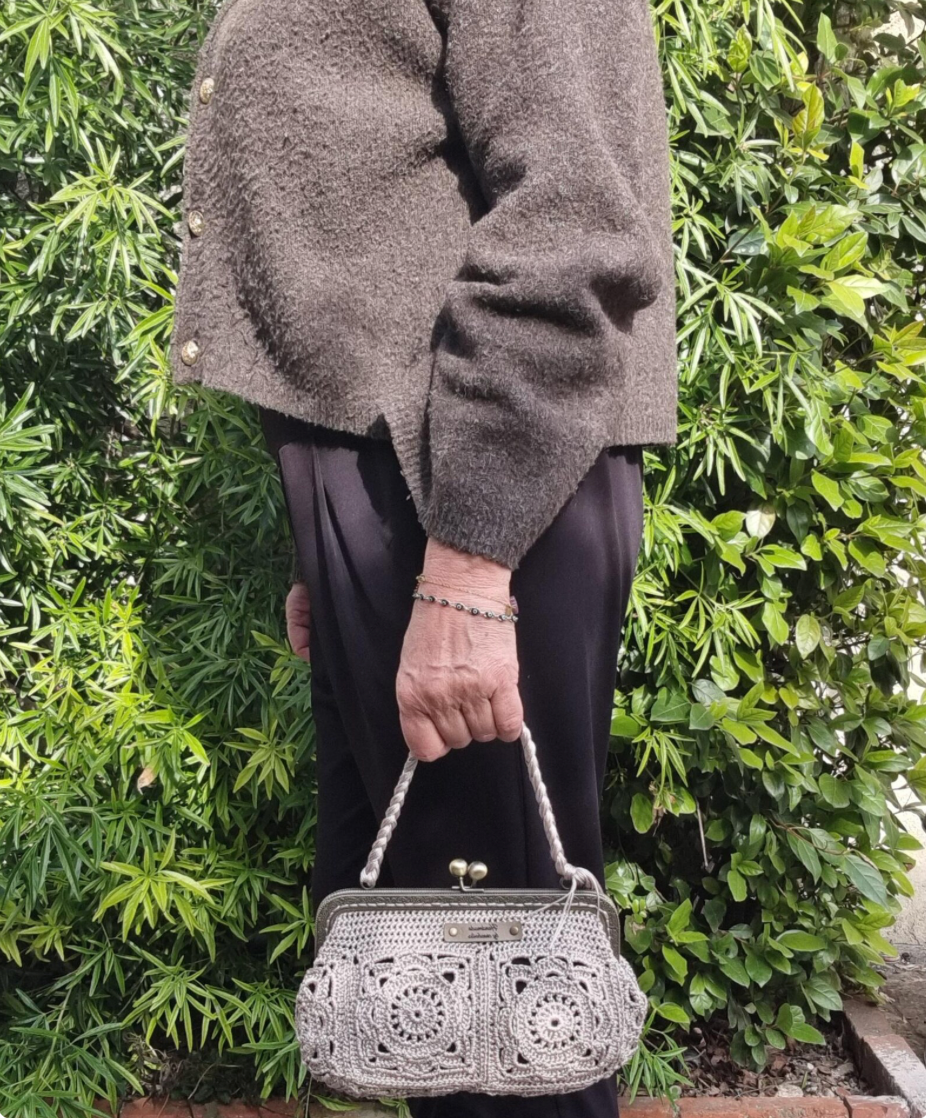 Thumbnail: Clutch bag with clasp