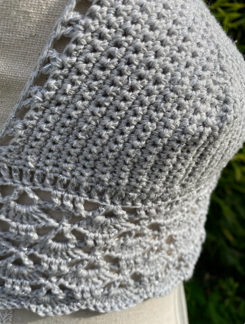 Thumbnail: Oeko-Tex cotton crochet crop top